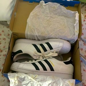 Adidas Superstar